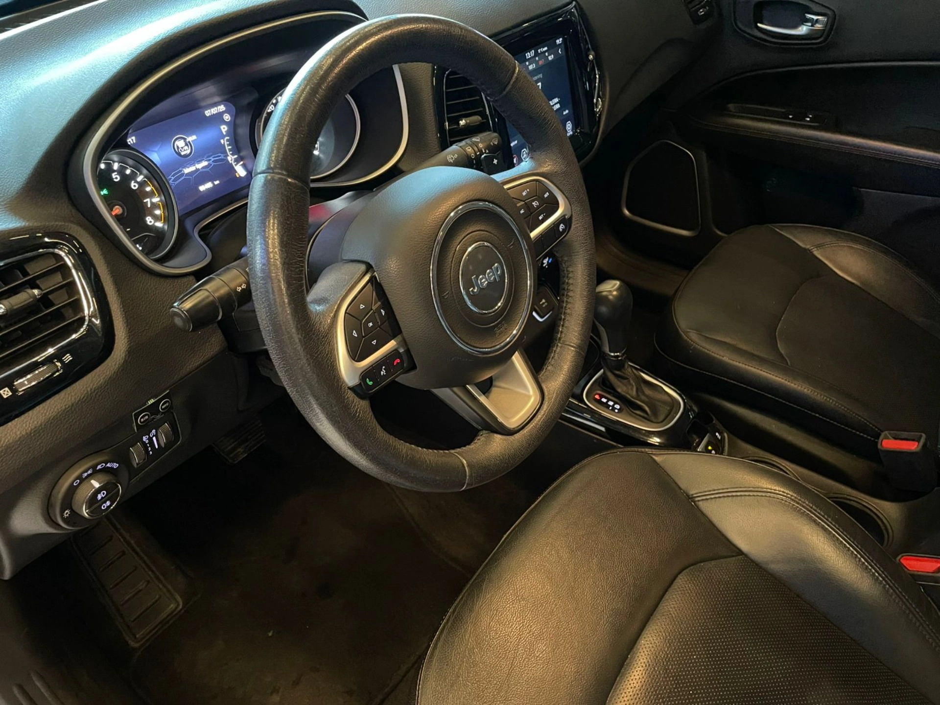jeep COMPASS 2.0 16V FLEX LIMITED AUTOMÁTICO 2018