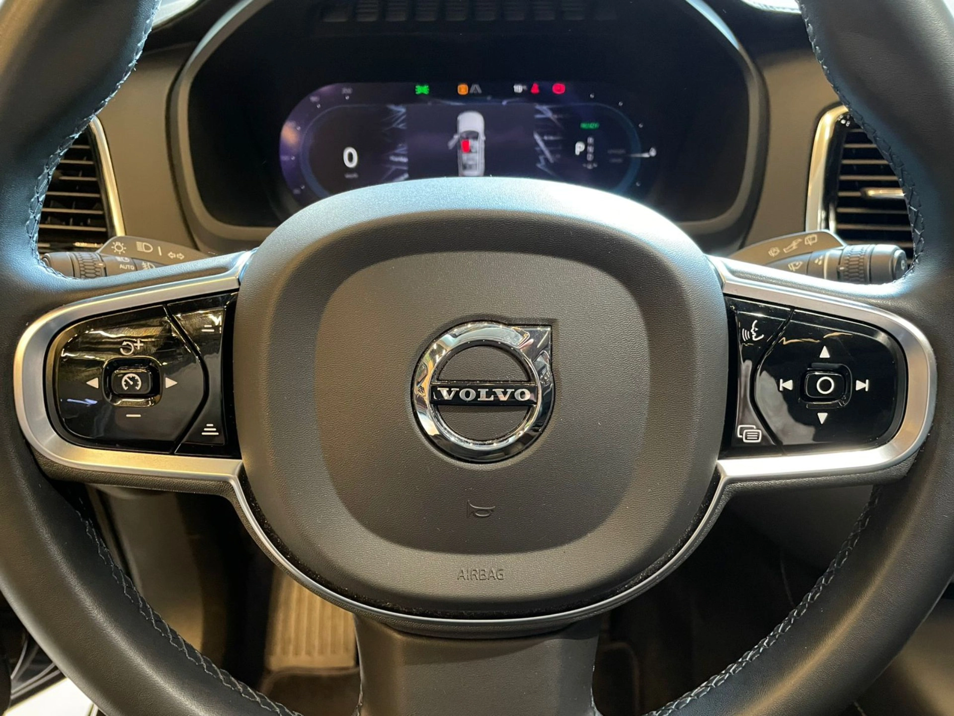 volvo XC90 2.0 T8 RECHARGE ULTIMATE AWD GEARTRONIC 2023