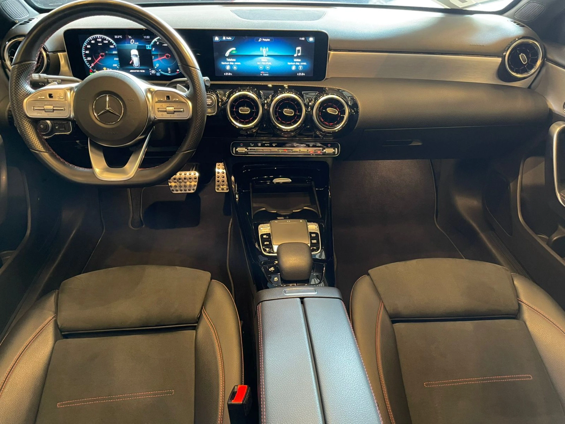 mercedes-benz A 35 AMG 2.0 CGI GASOLINA 4MATIC 7G-DCT 2020