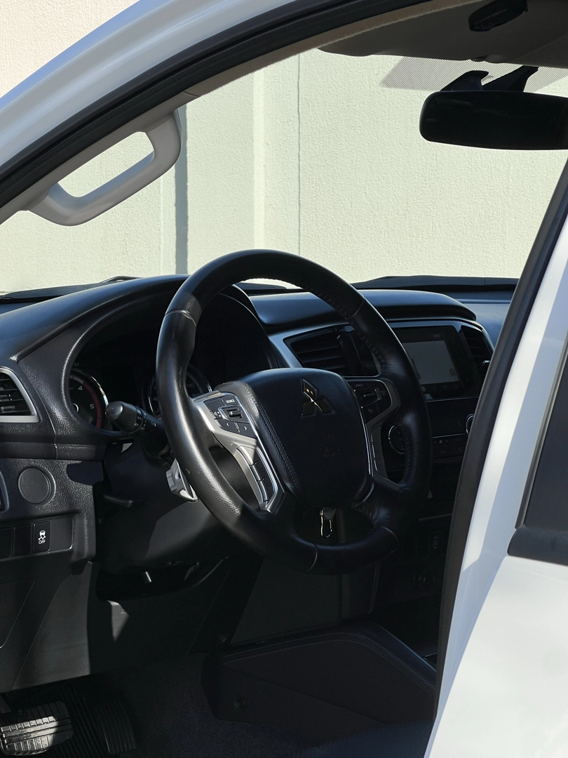 thumb de MITSUBISHI L200 TRITON 2.4 16V TURBO DIESEL SPORT HPE CD 4P 4X4 AUTOMÁTICO