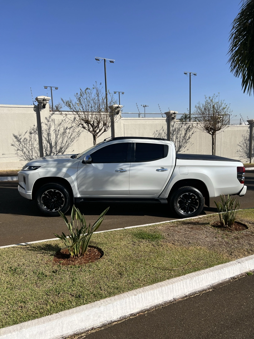 thumb de MITSUBISHI L200 TRITON 2.4 16V TURBO DIESEL SPORT HPE CD 4P 4X4 AUTOMÁTICO
