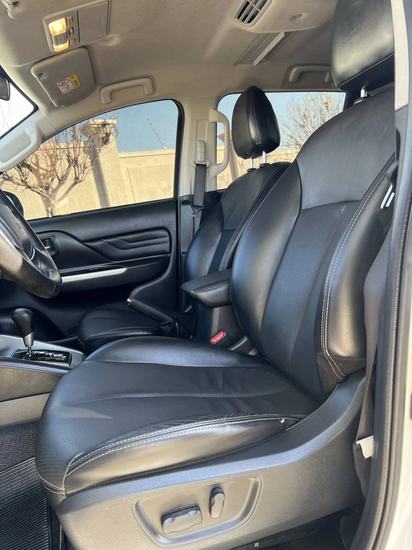 thumb de MITSUBISHI L200 TRITON 2.4 16V TURBO DIESEL SPORT HPE CD 4P 4X4 AUTOMÁTICO