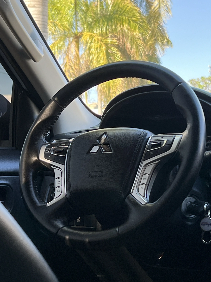 thumb de MITSUBISHI L200 TRITON 2.4 16V TURBO DIESEL SPORT HPE CD 4P 4X4 AUTOMÁTICO