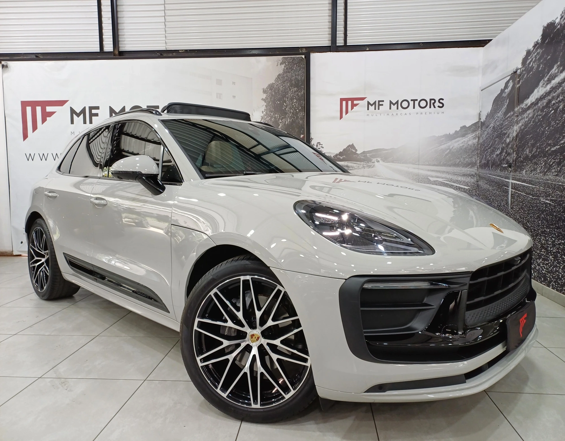 MACAN