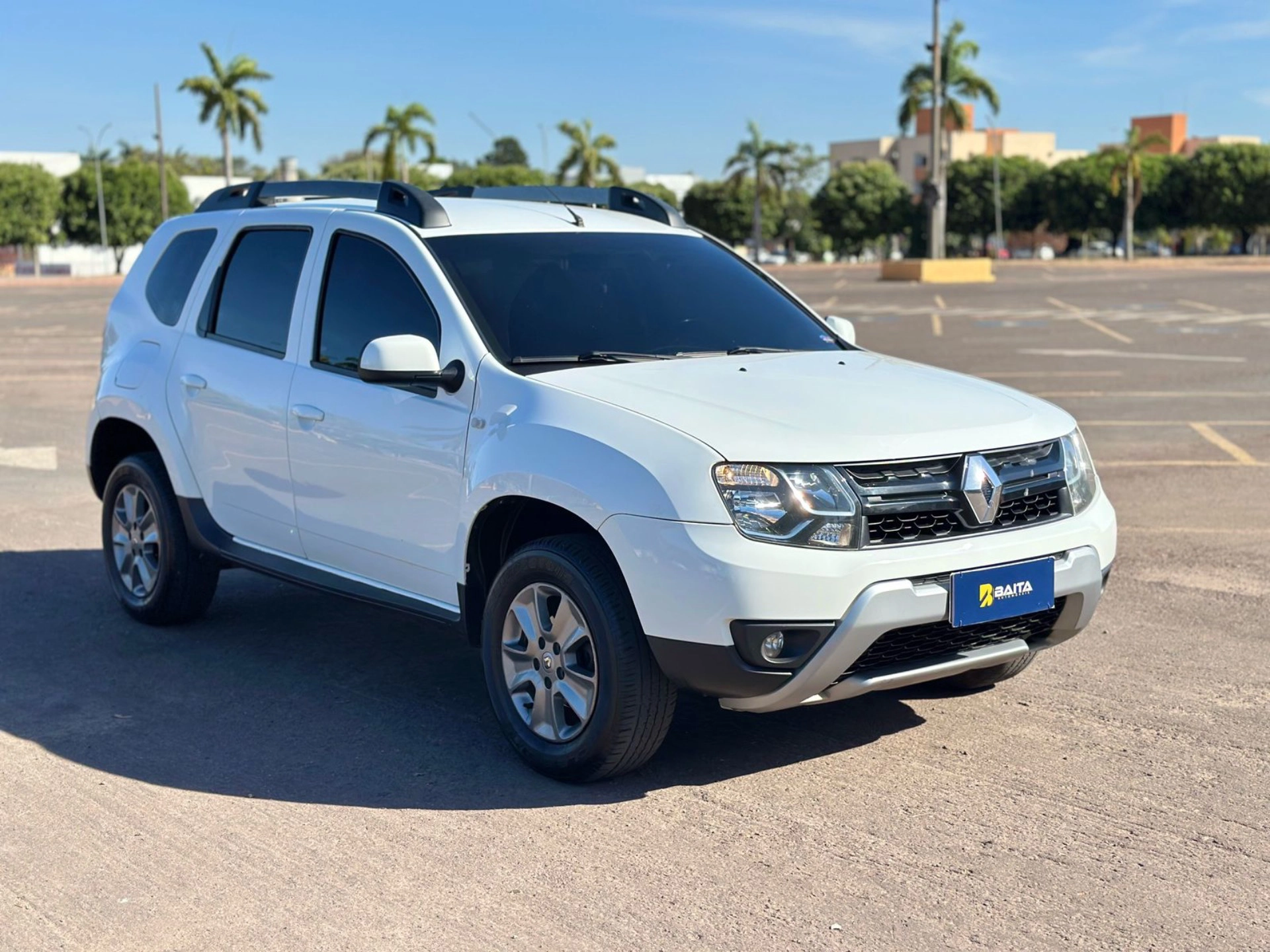 RENAULT DUSTER