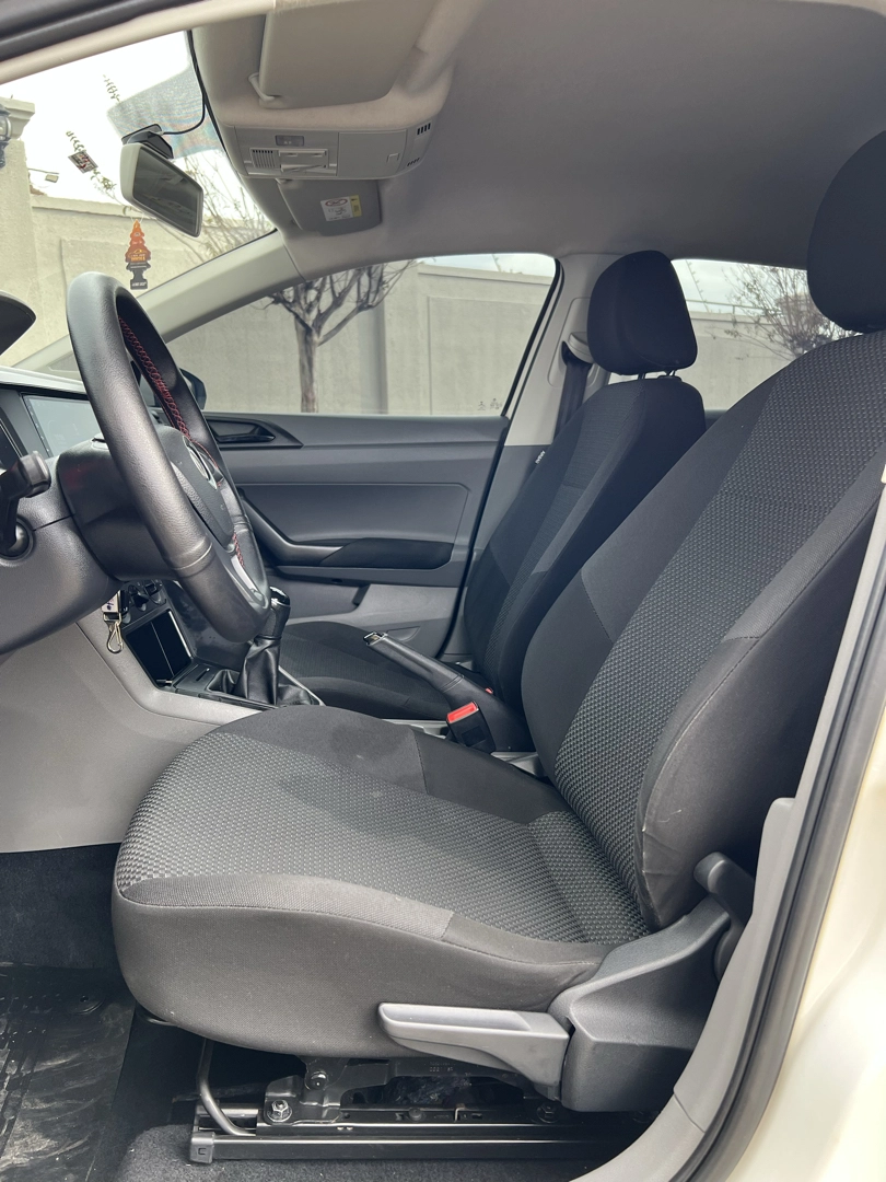 thumb de VOLKSWAGEN POLO 1.0 MPI TOTAL FLEX MANUAL