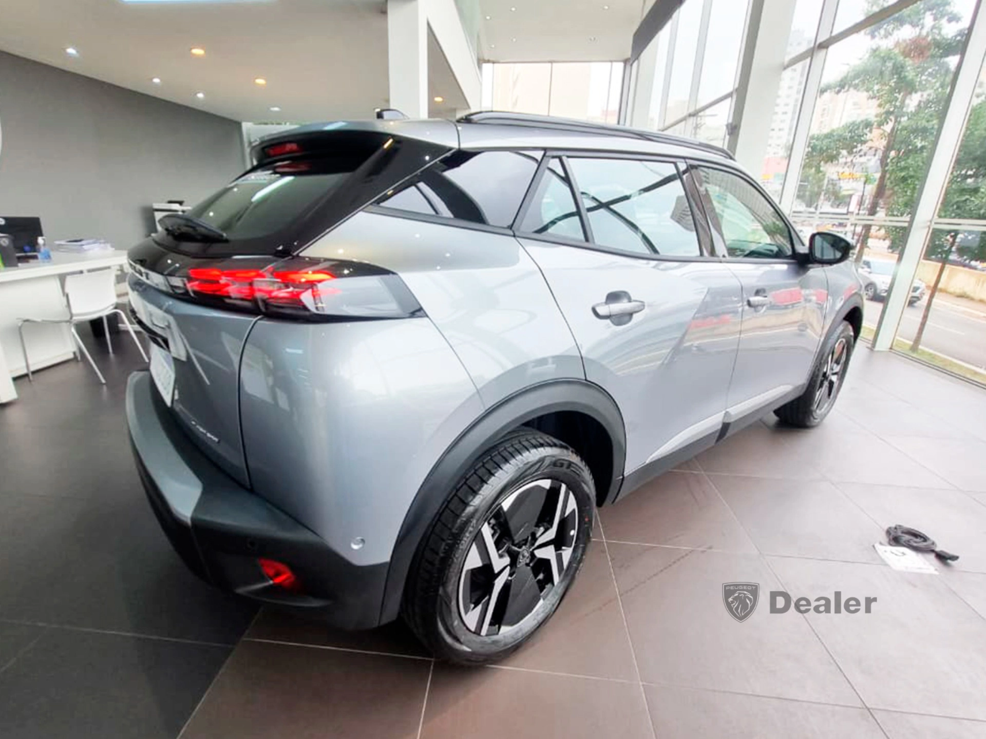 PEUGEOT-2008-1.0 TURBO 200 FLEX ALLURE CVT