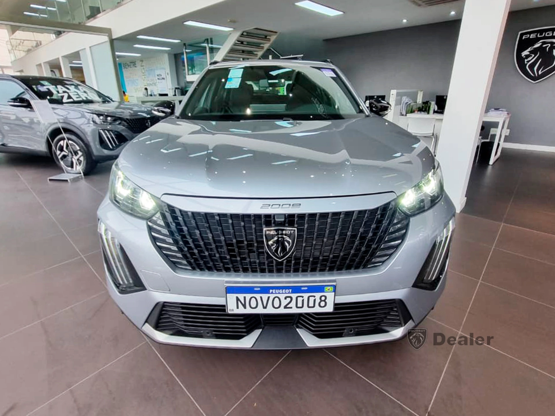 PEUGEOT-2008-1.0 TURBO 200 FLEX ALLURE CVT
