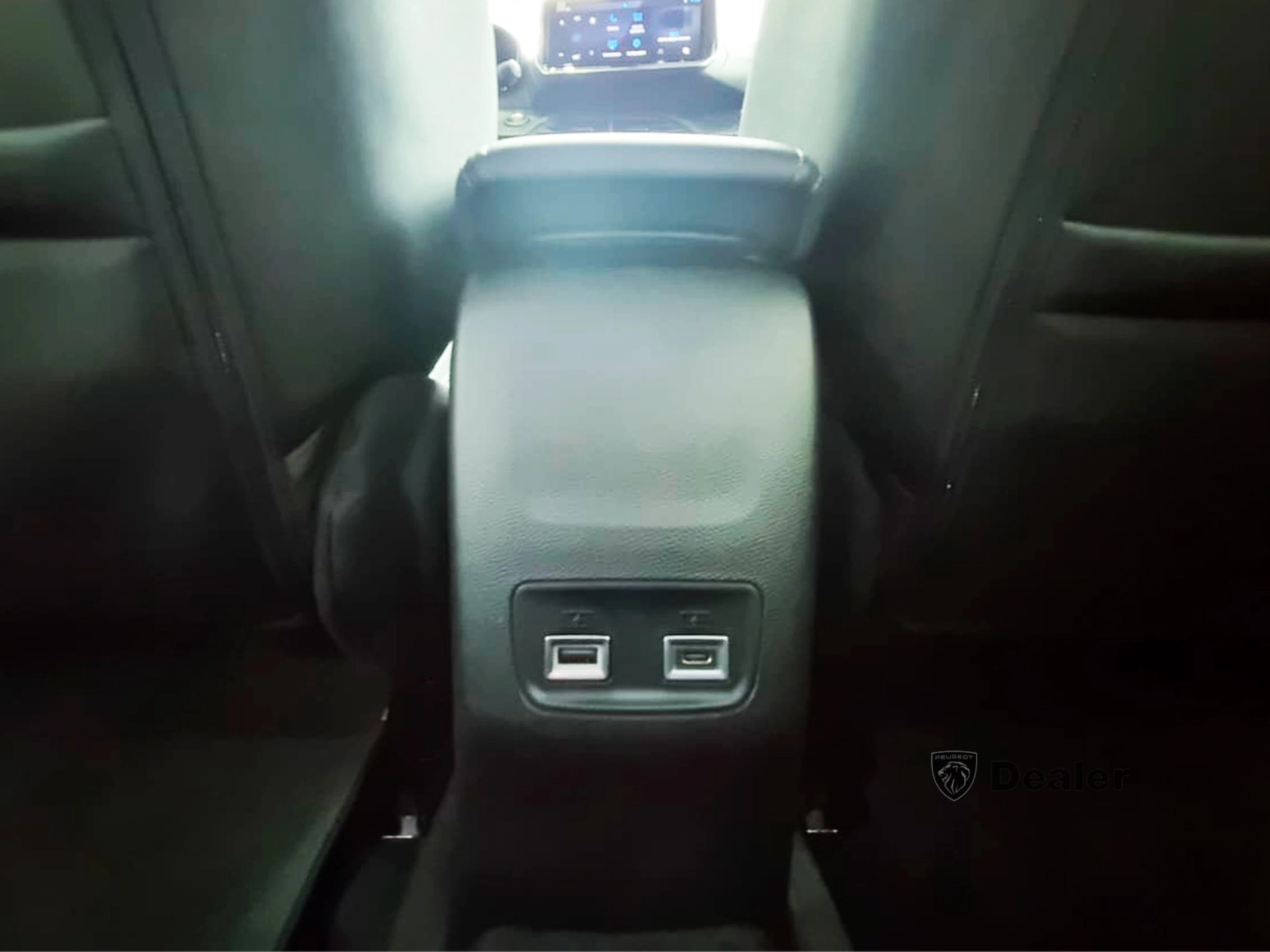 PEUGEOT-2008-1.0 TURBO 200 FLEX ALLURE CVT