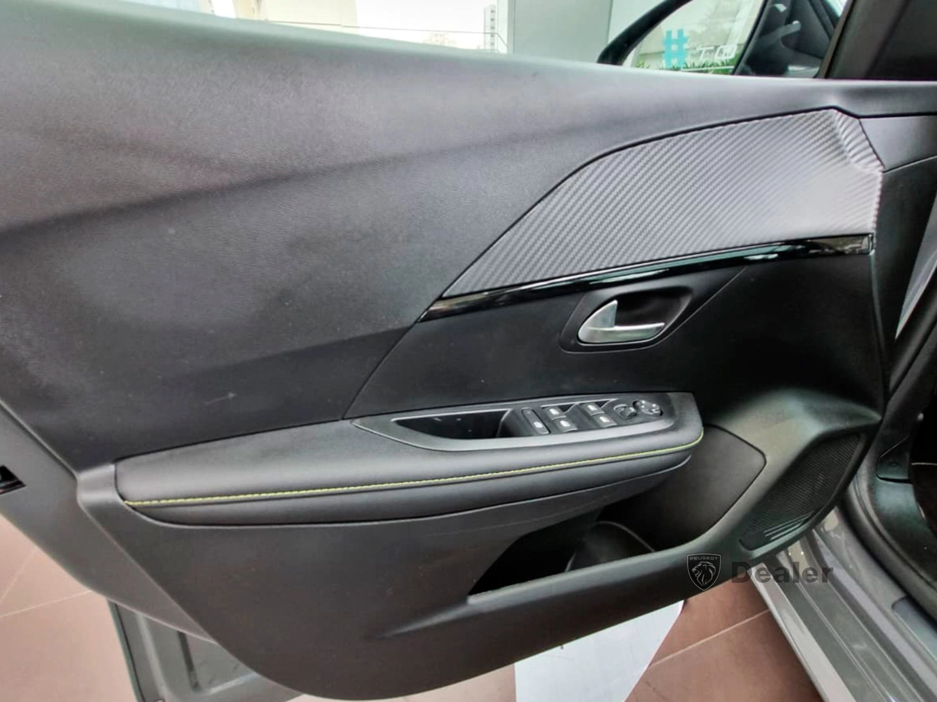 PEUGEOT-208-1.0 TURBO 200 FLEX GT CVT