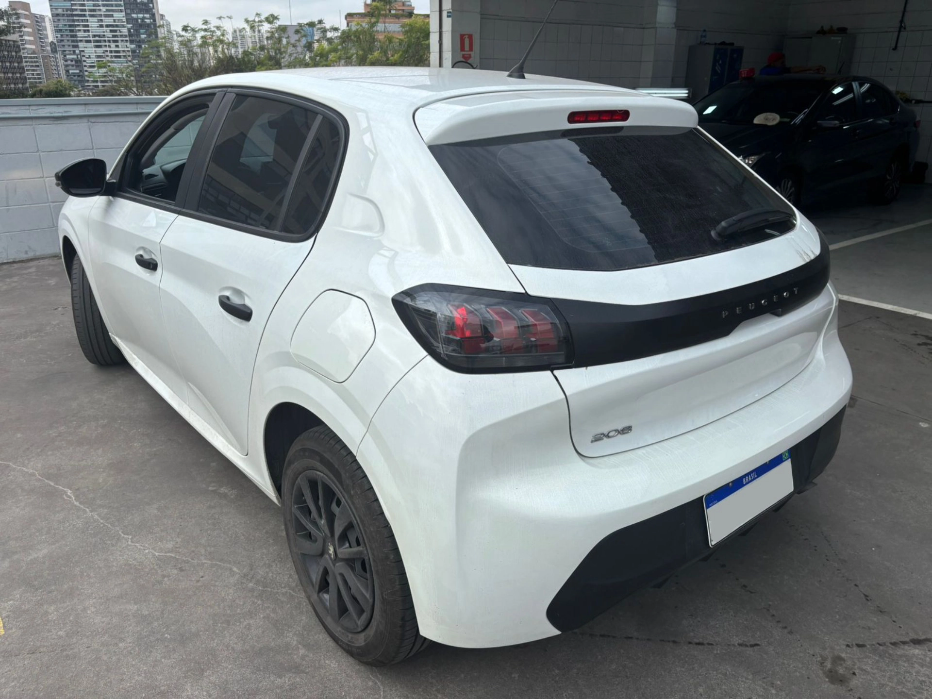 Peugeot-208-1.0 FIREFLY FLEX LIKE MANUAL