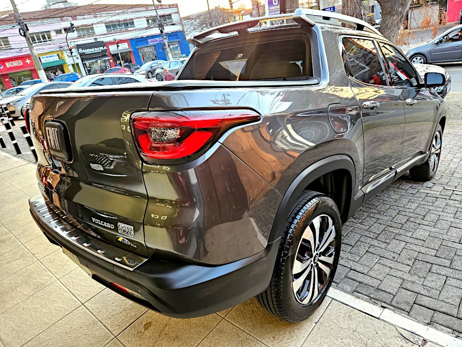 fiat TORO 1.3 TURBO 270 FLEX VOLCANO AT6 2023