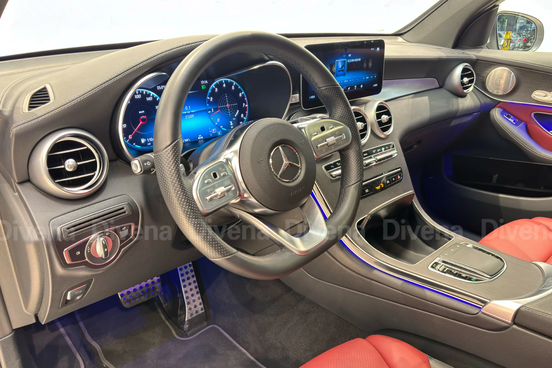 mercedes-benz GLC 300 2.0 CGI GASOLINA COUPÉ AMG LINE 4MATIC 9G-TRONIC 20236