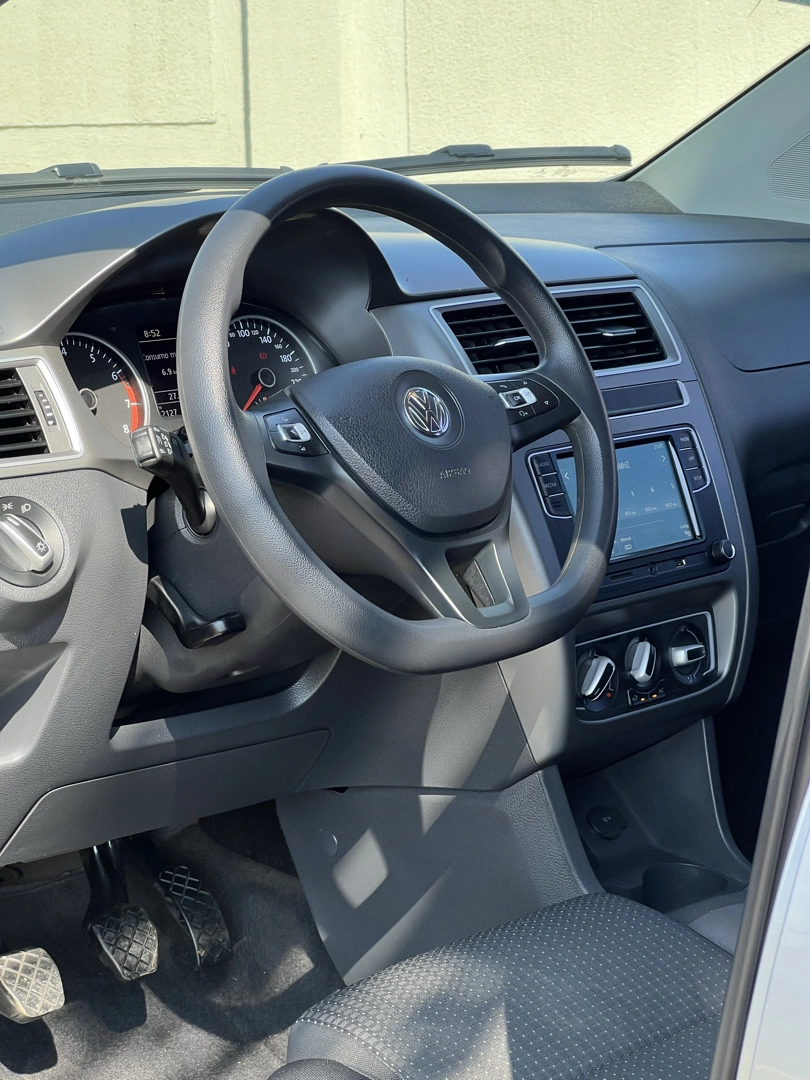 VOLKSWAGEN FOX 1.6 MSI TOTAL FLEX CONNECT 4P MANUAL