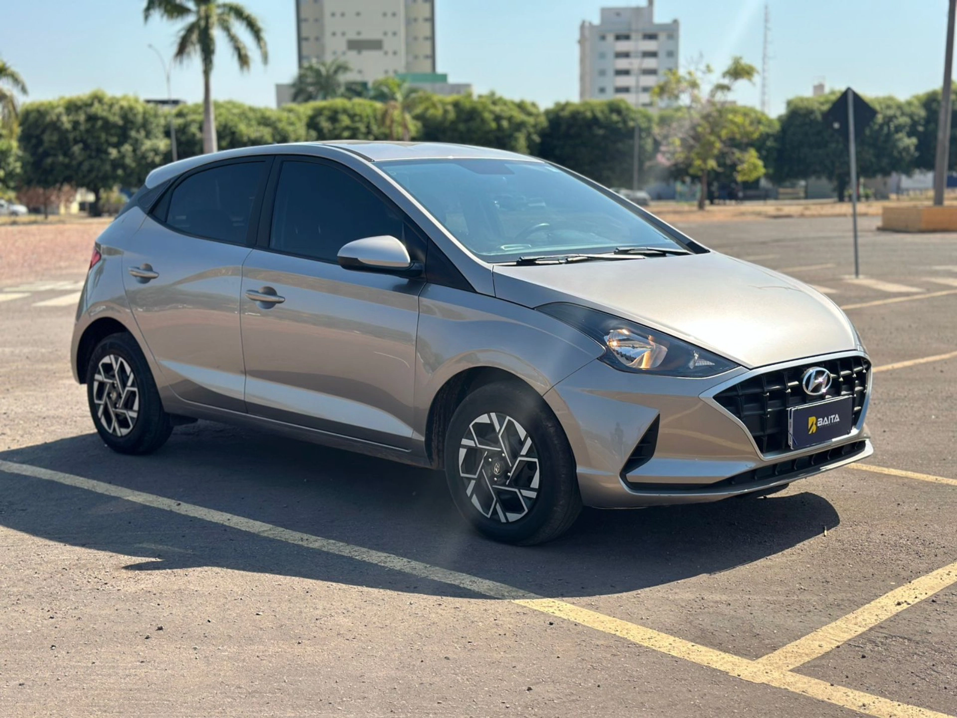 HYUNDAI HB20