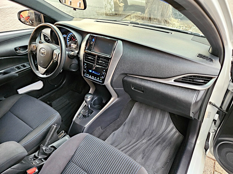 toyota YARIS 1.5 16V FLEX XL PLUS CONNECT MULTIDRIVE 2022