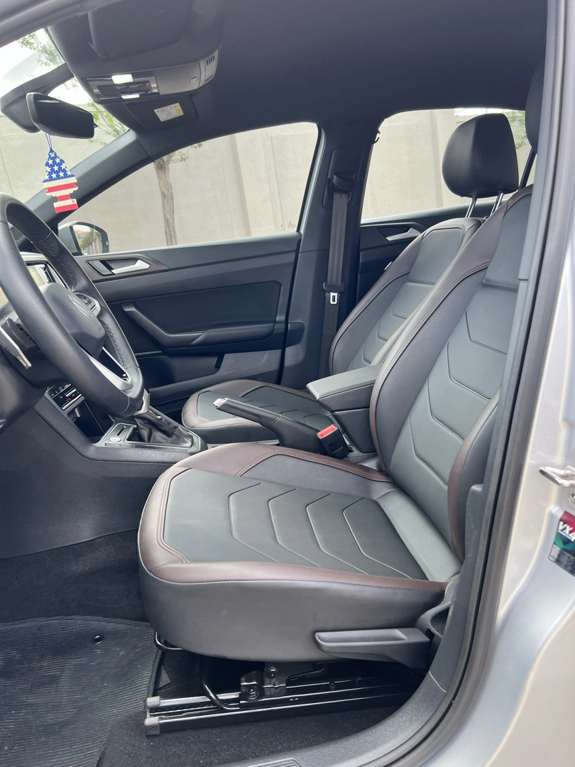 VOLKSWAGEN VIRTUS 1.0 200 TSI HIGHLINE AUTOMÁTICO