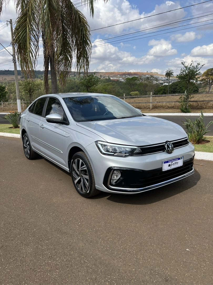 VOLKSWAGEN VIRTUS 1.0 200 TSI HIGHLINE AUTOMÁTICO
