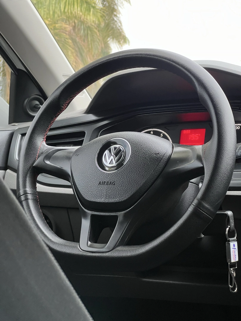 VOLKSWAGEN POLO 1.0 MPI TOTAL FLEX MANUAL