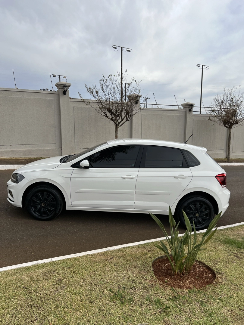 VOLKSWAGEN POLO 1.0 MPI TOTAL FLEX MANUAL