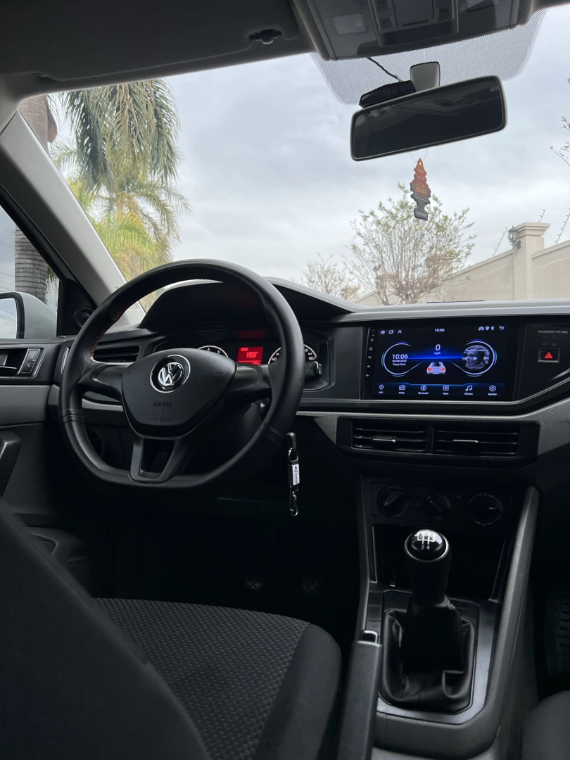 VOLKSWAGEN POLO 1.0 MPI TOTAL FLEX MANUAL