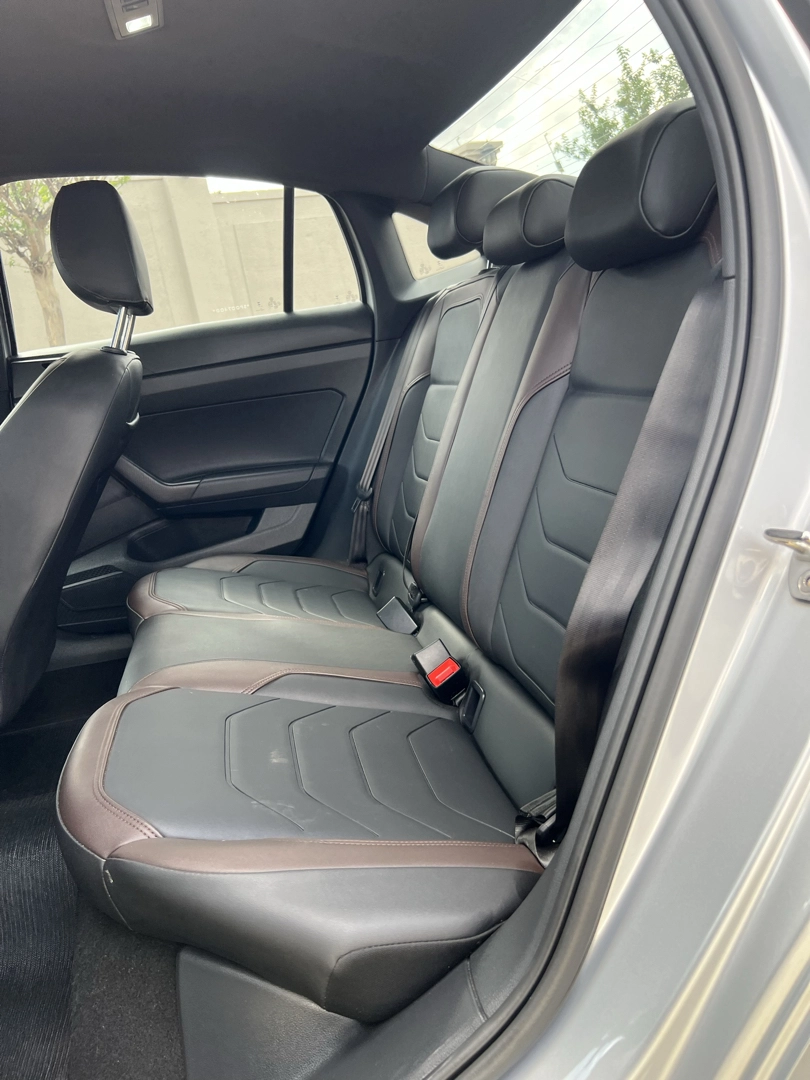 VOLKSWAGEN VIRTUS 1.0 200 TSI HIGHLINE AUTOMÁTICO