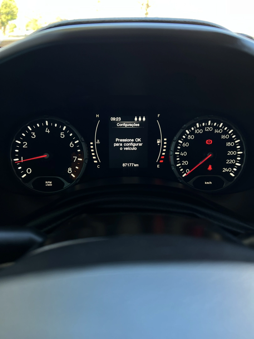 JEEP RENEGADE 1.8 16V FLEX SPORT 4P MANUAL