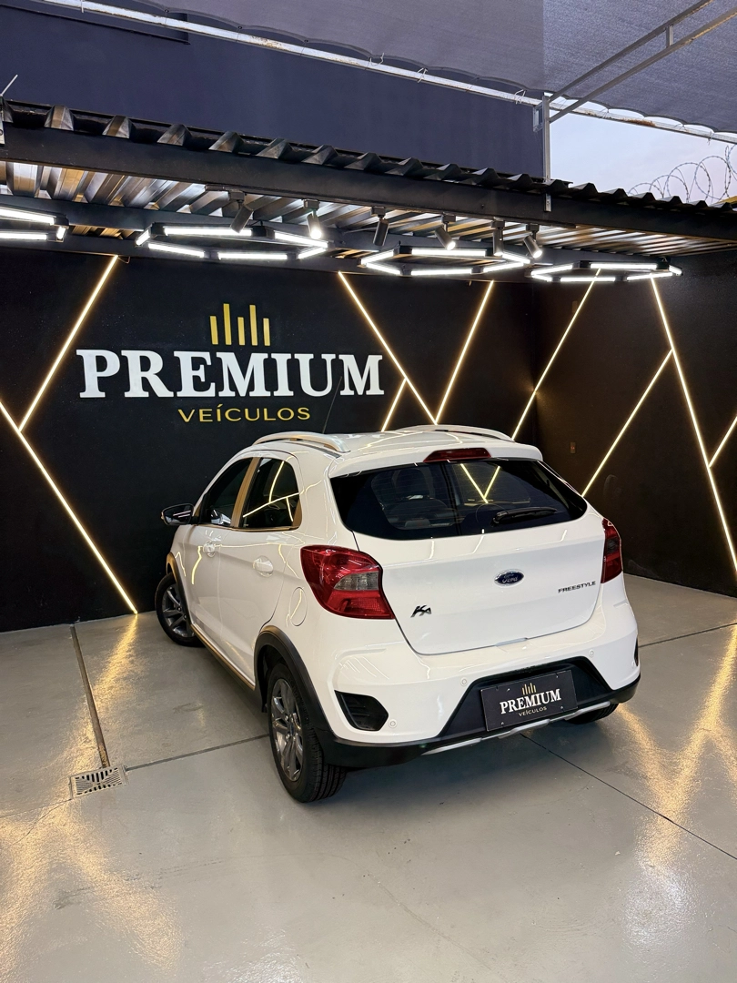 Ford Ka 1.5 TI-VCT FLEX FREESTYLE AUTOMÁTICO