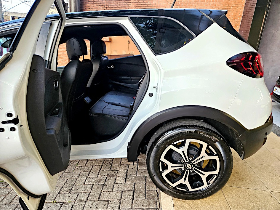 renault CAPTUR 1.3 TCE FLEX ICONIC X-TRONIC 2023
