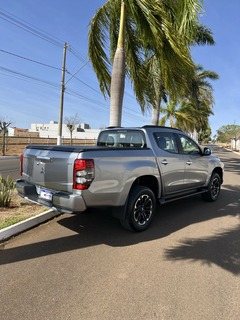 thumb de MITSUBISHI L200 TRITON 2.4 16V TURBO DIESEL SPORT HPE CD 4P 4X4 AUTOMÁTICO