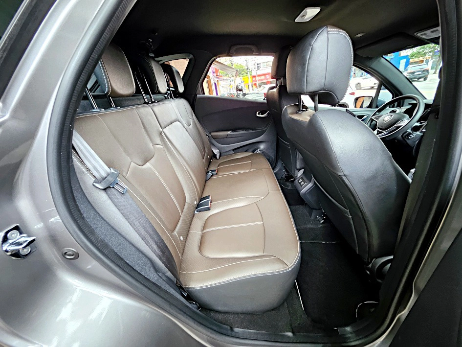 renault CAPTUR 1.3 TCE FLEX ICONIC X-TRONIC 202213