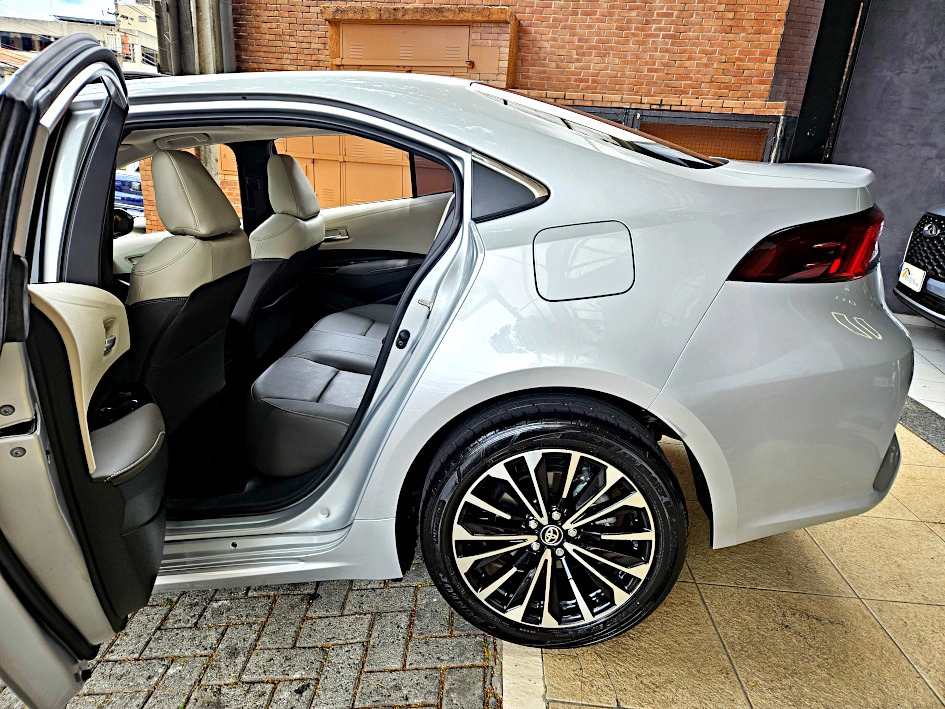 toyota COROLLA 2.0 VVT-IE FLEX ALTIS DIRECT SHIFT 202416