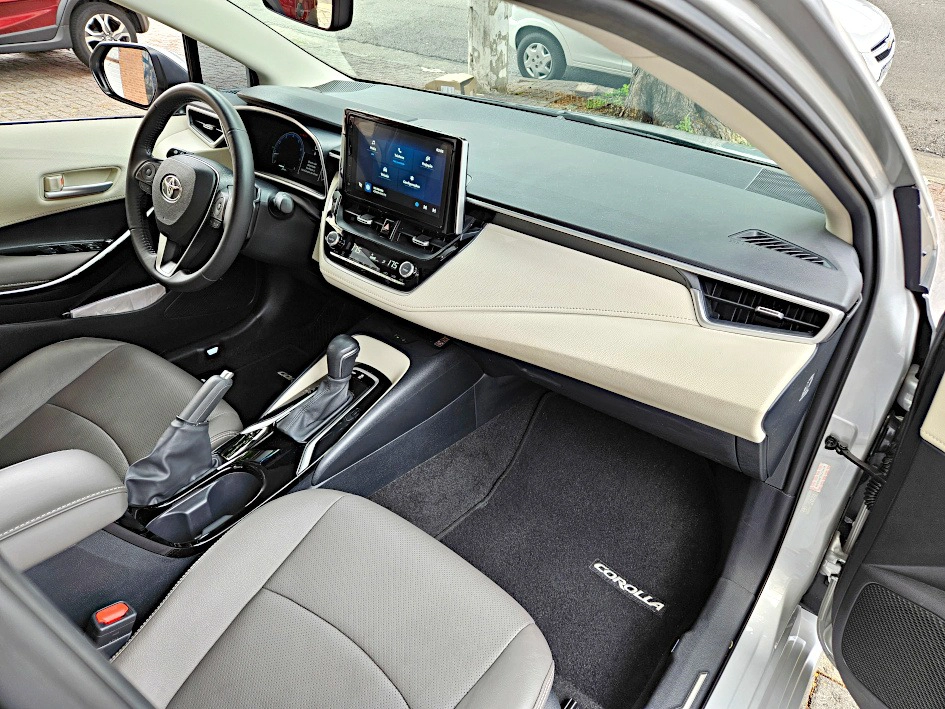 toyota COROLLA 2.0 VVT-IE FLEX ALTIS DIRECT SHIFT 202417