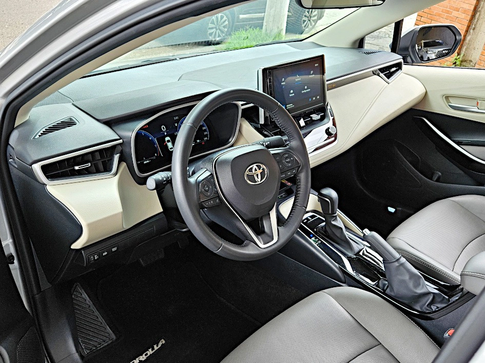 toyota COROLLA 2.0 VVT-IE FLEX ALTIS DIRECT SHIFT 202419