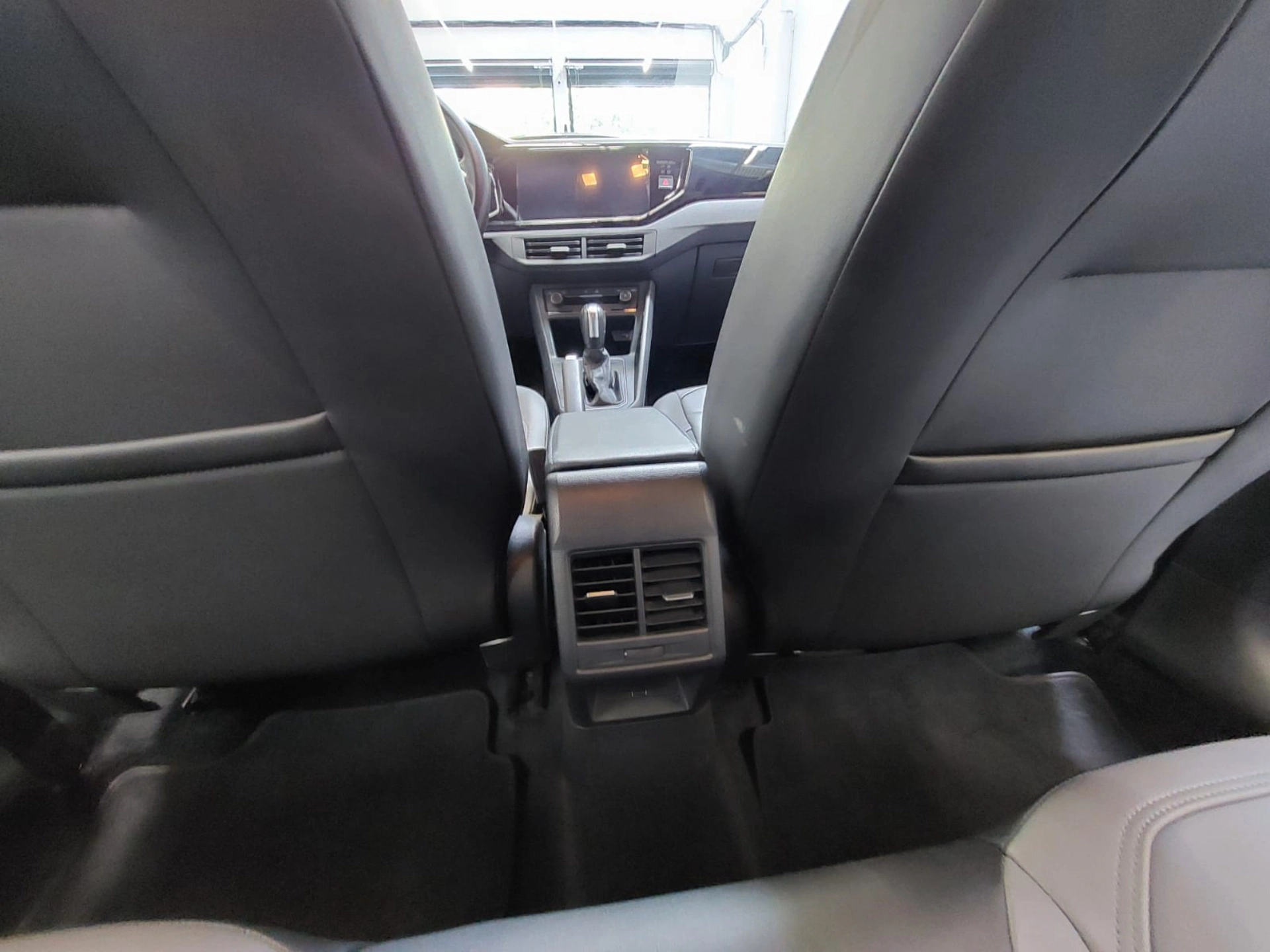 volkswagen NIVUS 1.0 200 TSI TOTAL FLEX HIGHLINE AUTOMÁTICO 20217