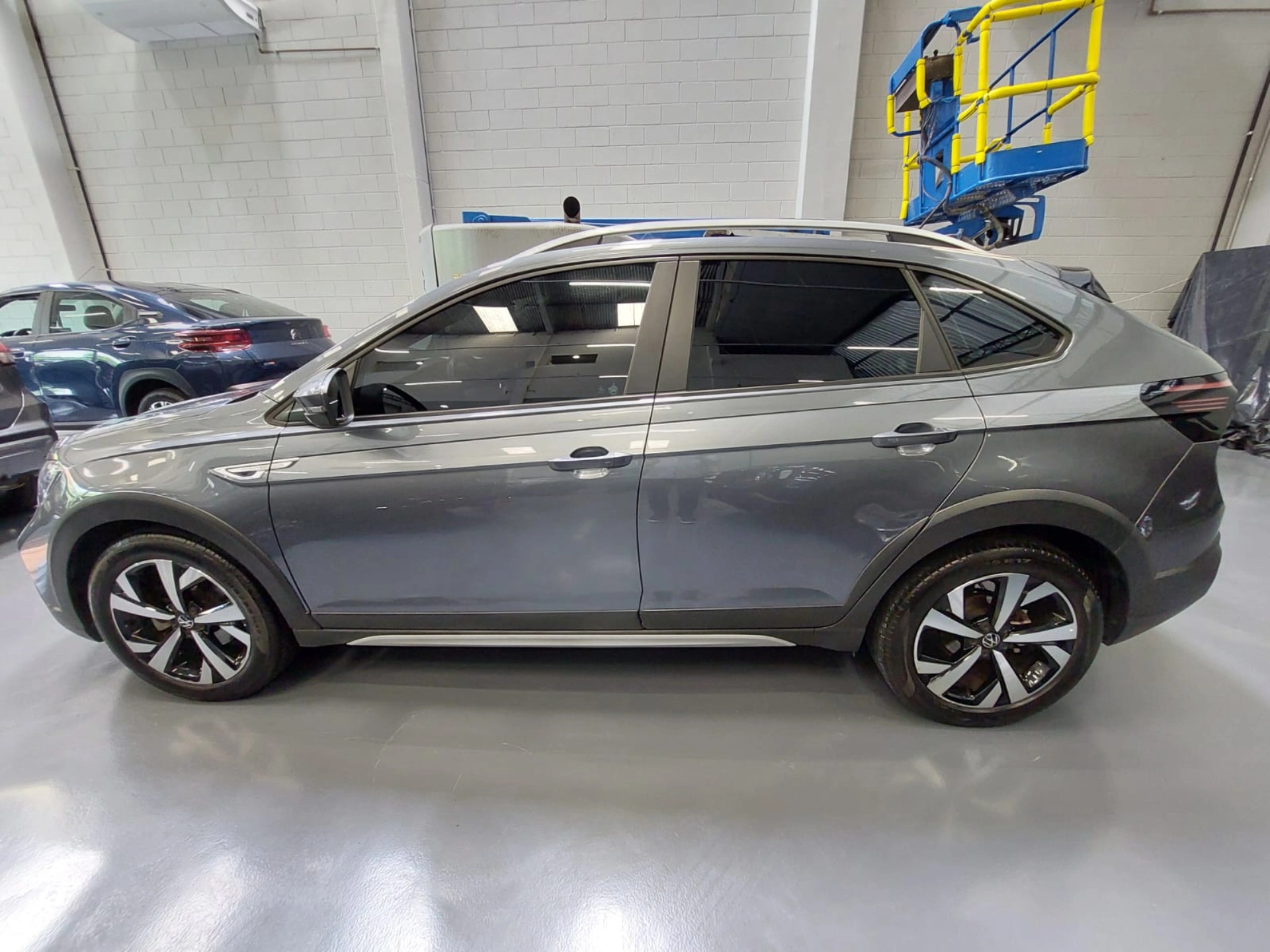 volkswagen NIVUS 1.0 200 TSI TOTAL FLEX HIGHLINE AUTOMÁTICO 20215