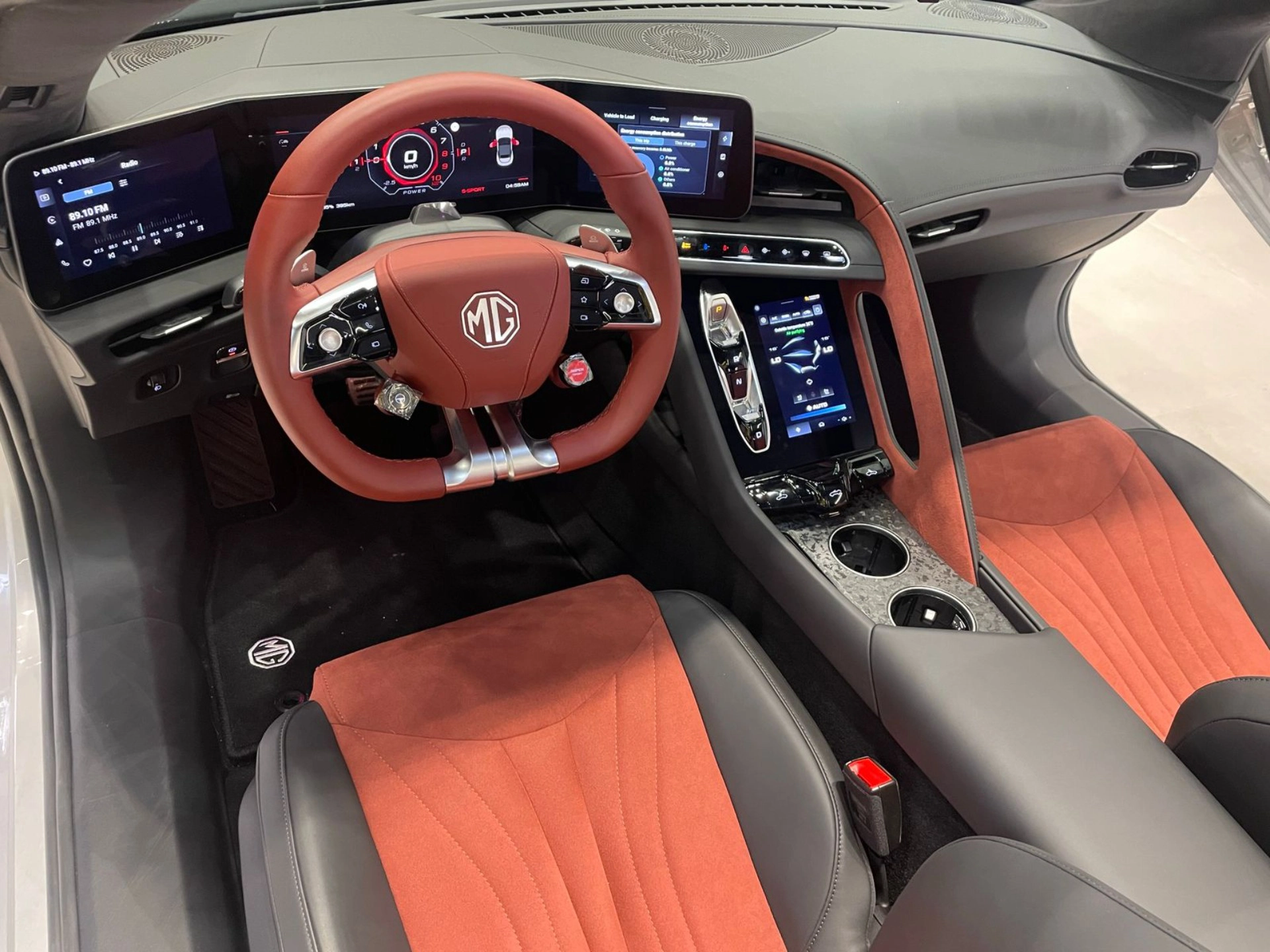 MG-CYBERSTER-77 KW ELÉTRICO GT AWD