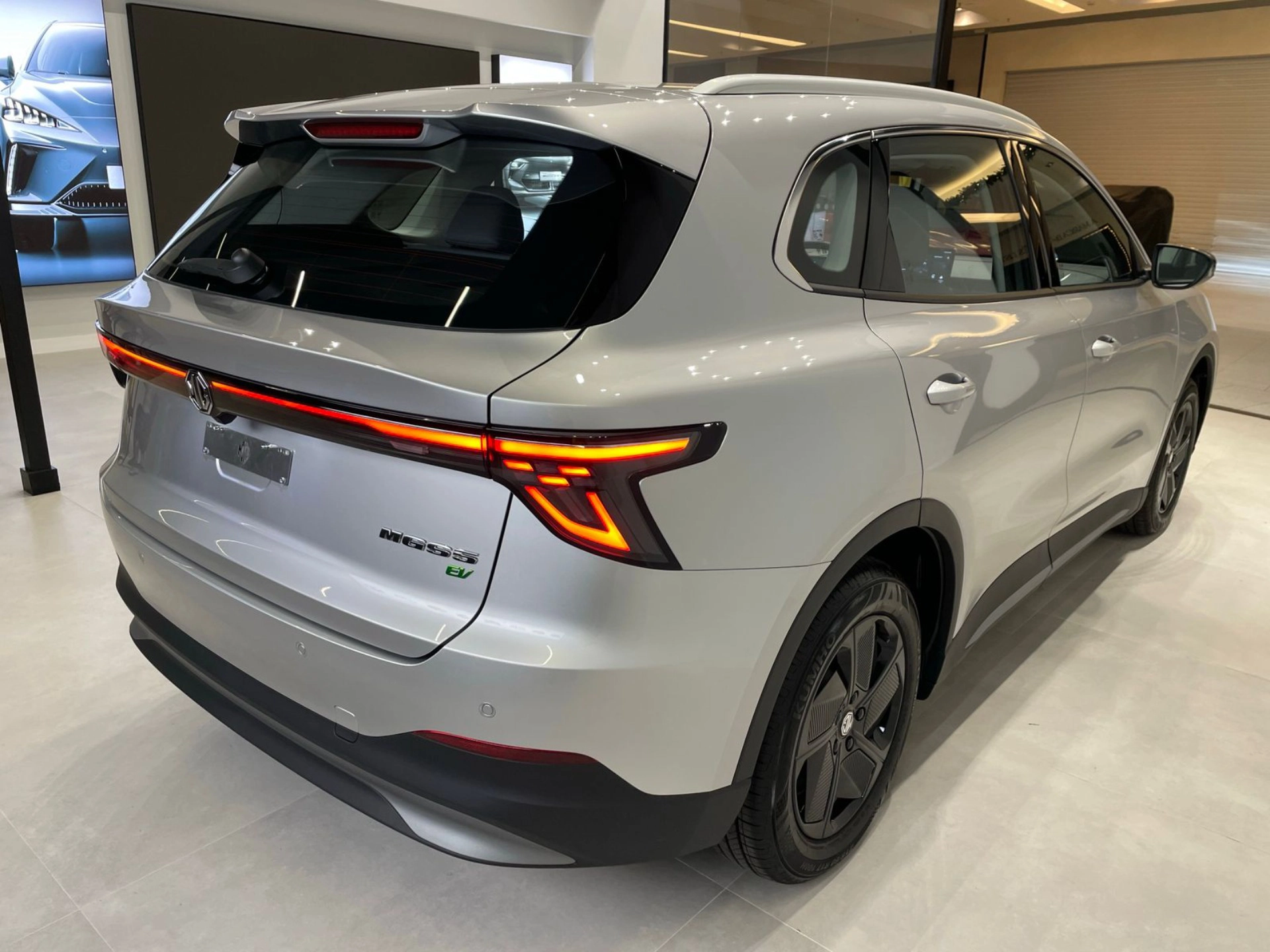 MG-S5-64 KW ELÉTRICO COMFORT