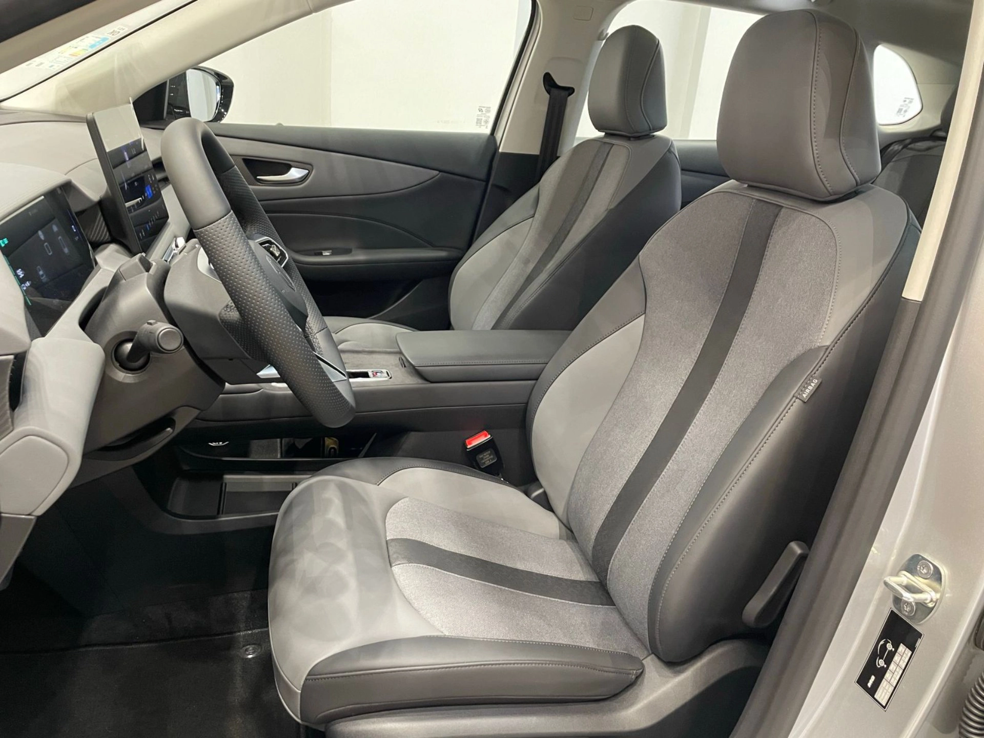 MG-S5-64 KW ELÉTRICO LUXURY