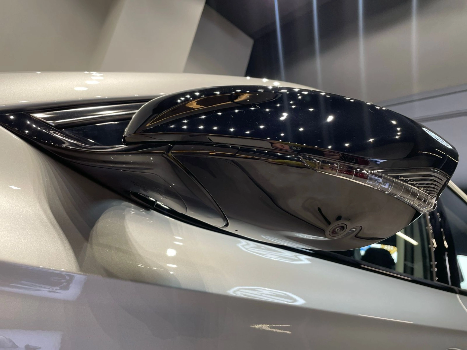 MG-4-64 KW ELÉTRICO X-POWER