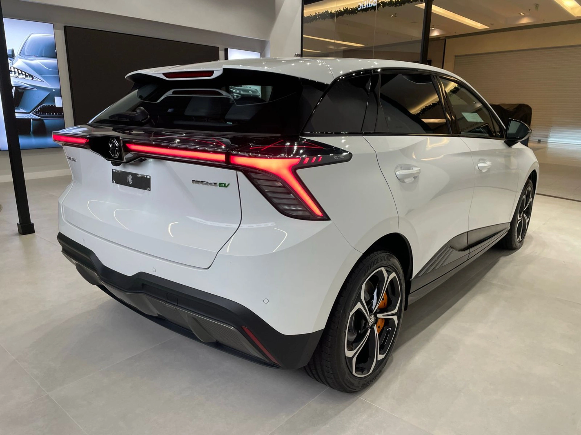 MG-4-64 KW ELÉTRICO X-POWER