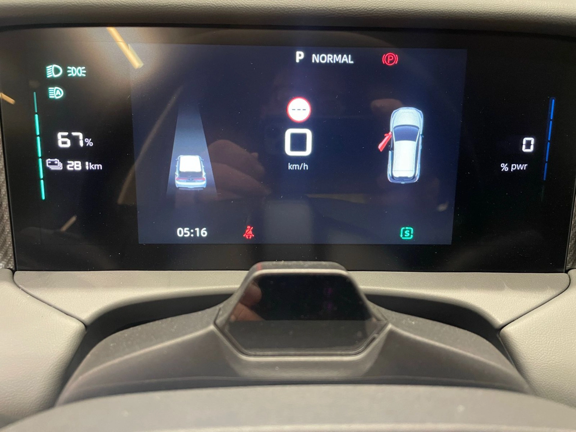 MG-4-64 KW ELÉTRICO LUXURY