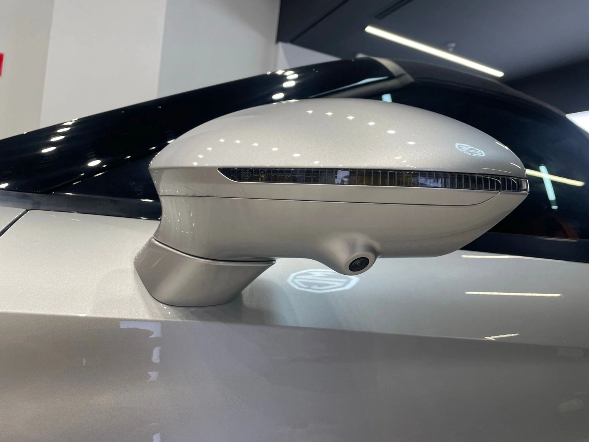 MG-CYBERSTER-77 KW ELÉTRICO GT AWD