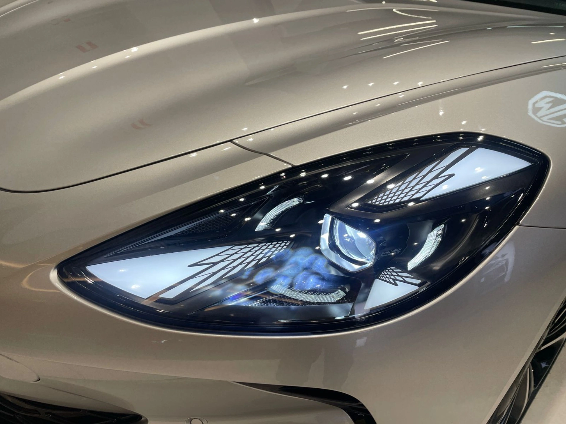 MG-CYBERSTER-77 KW ELÉTRICO GT AWD