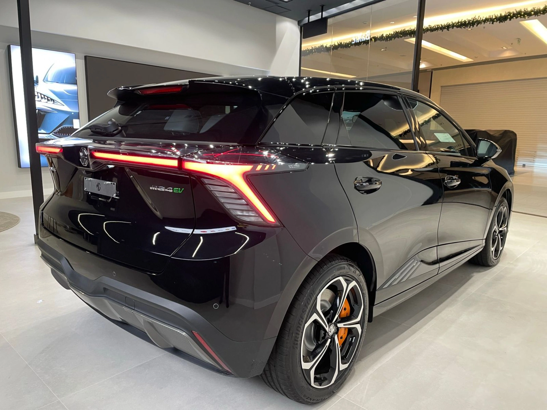 MG-4-64 KW ELÉTRICO X-POWER