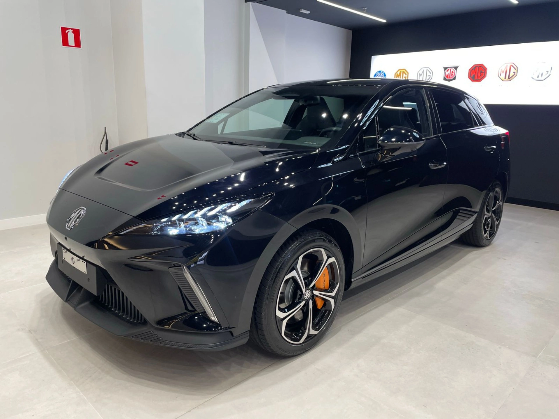 MG-4-64 KW ELÉTRICO X-POWER