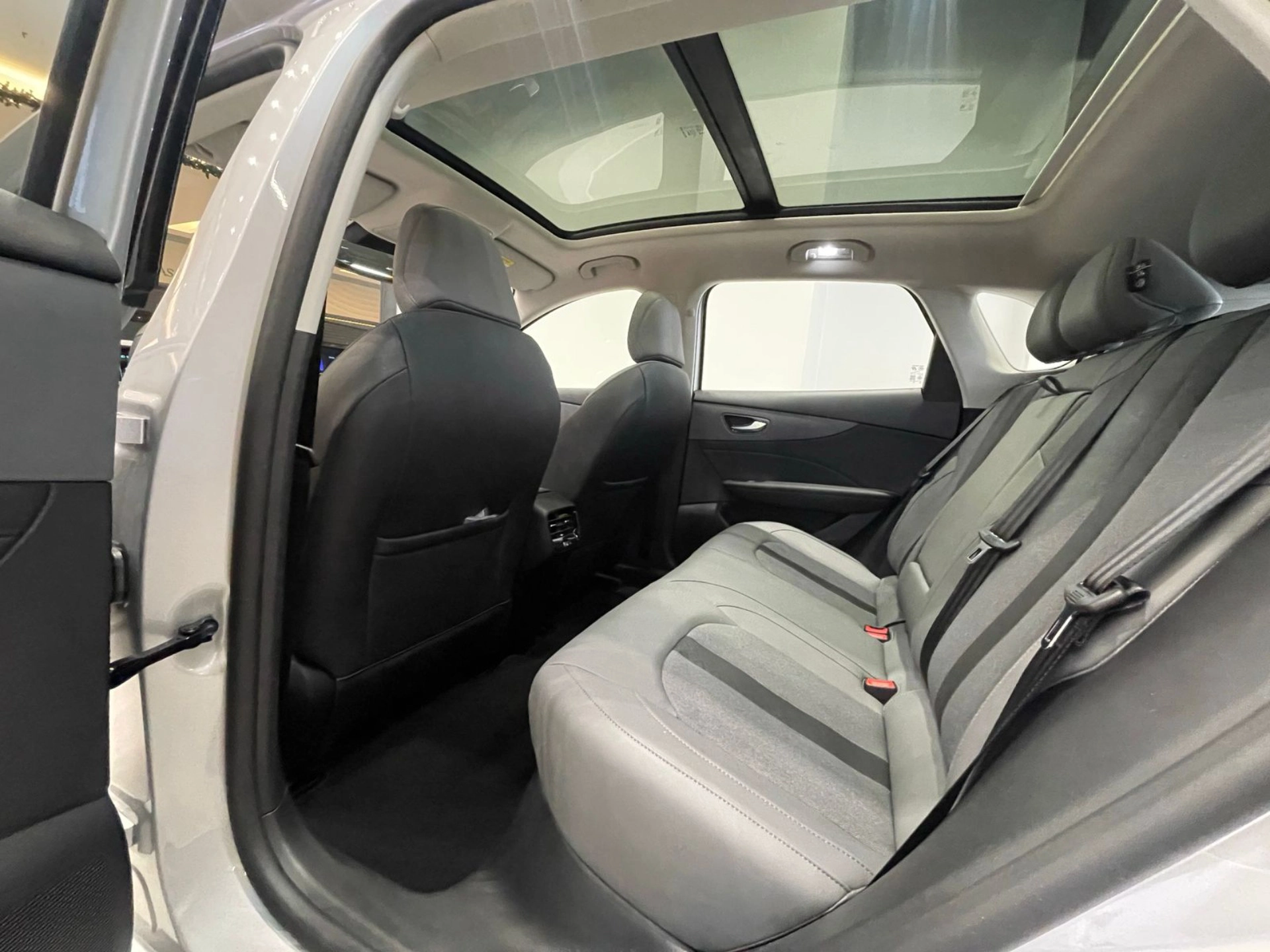 MG-S5-64 KW ELÉTRICO LUXURY