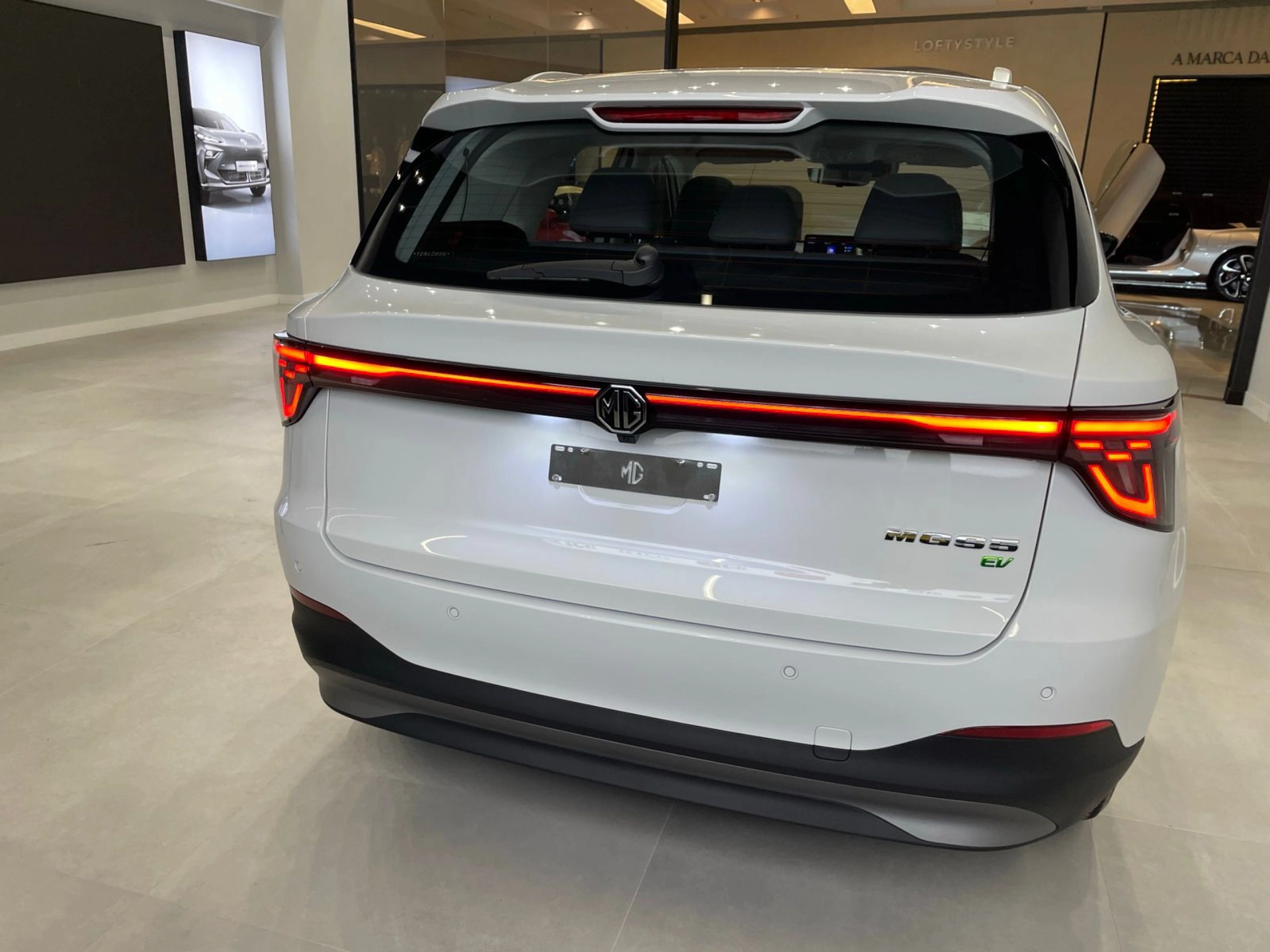 MG-S5-64 KW ELÉTRICO LUXURY