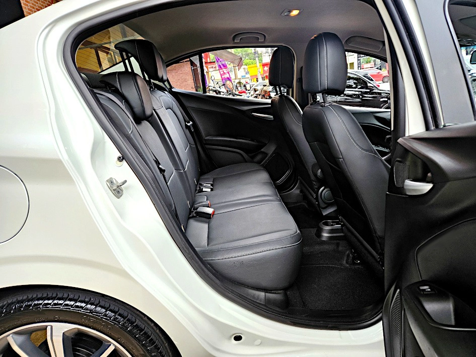 fiat CRONOS 1.8 E.TORQ FLEX PRECISION AT6 201913