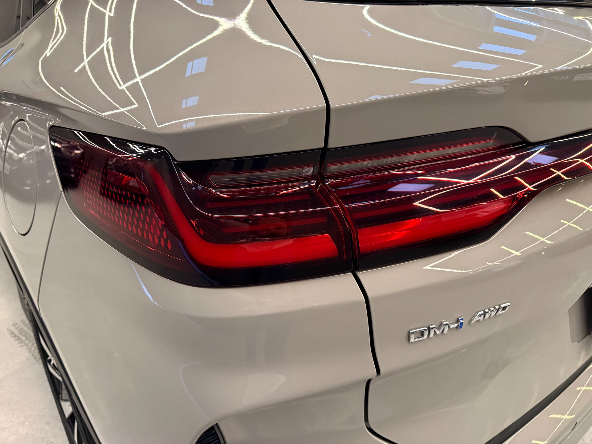 byd SONG PLUS PREMIUM 1.5 DM-I TURBO HÍBRIDO AWD AUTOMÁTICO 20256